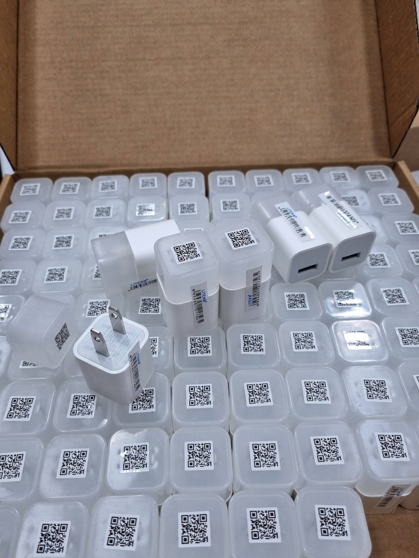 آداپتور آیفون ۵ وات 1 آمپر